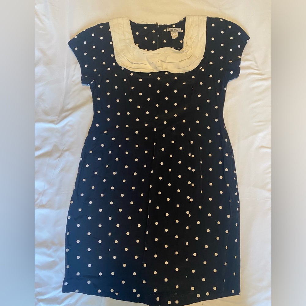 Chic Navy Polka Dot Mini Dress